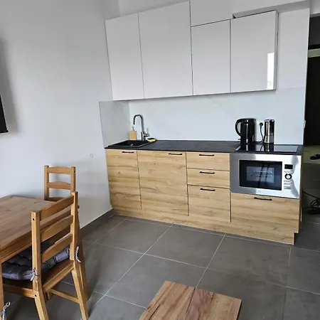 10 With A View Of The Sea *